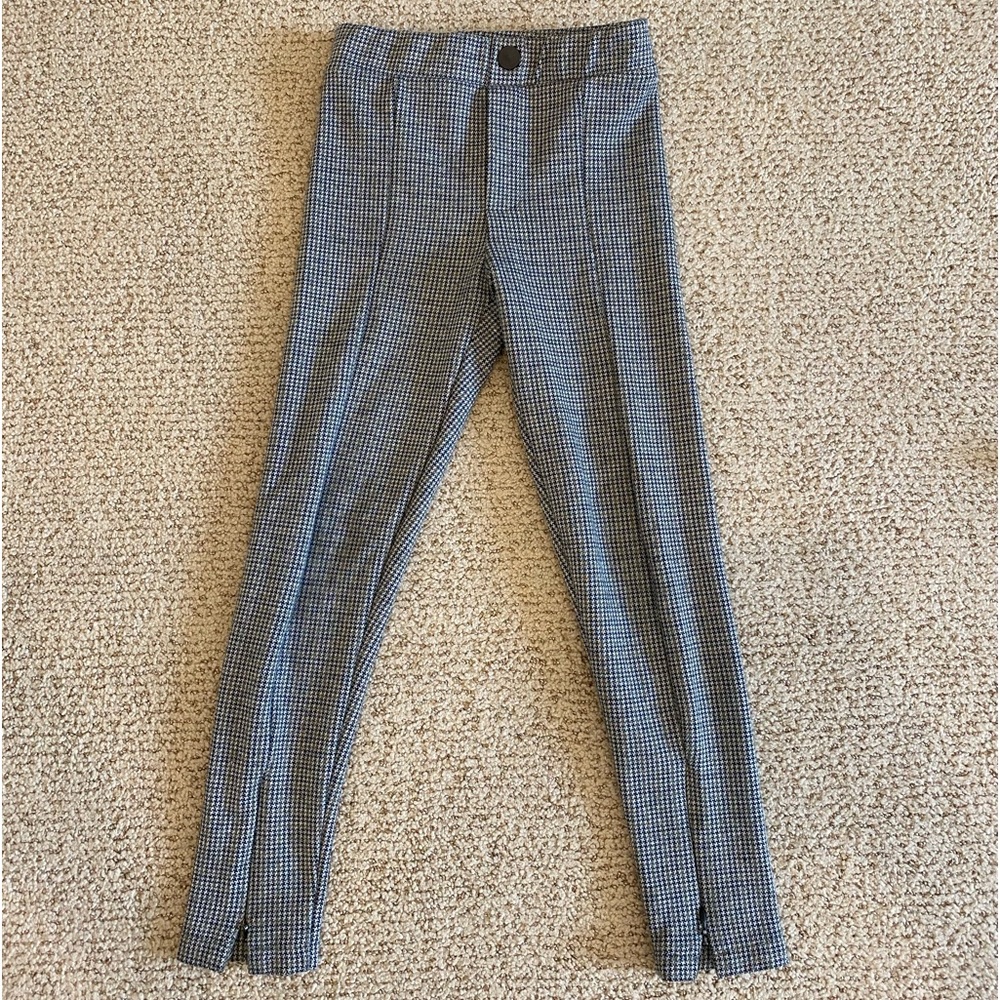 Zara, girls tight pants, thick knit, houndstooth? Grey cream and brown